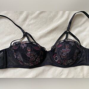 NWOT savage x fenty bra 34A